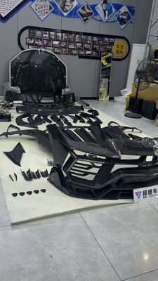 Mansor Style Carbon Fiber Body Kit Lamborghini Urus Front And Rear Bumper Spoiler Hood