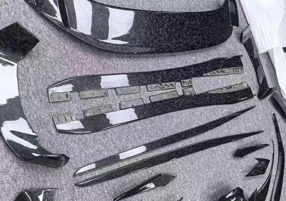 PK Style Ferrari F8 Body Kit Cars Body Kit Front Lip Skirt Rear Diffuser Spoiler Hood