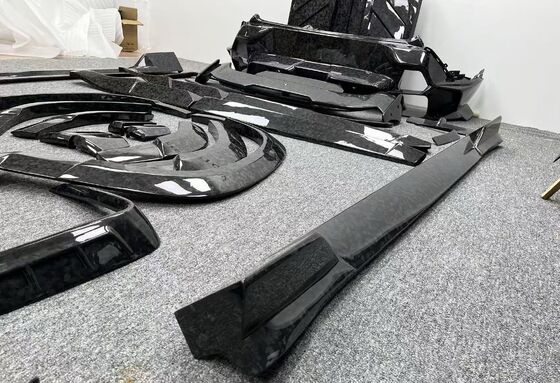 Modified And Upgraded BMW XM Body Kit Dry Carbon Body Kit Front Lip Tuyere